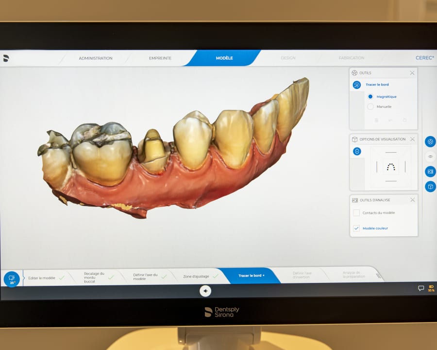 Technologie dentaire, Dentiste à Lévis